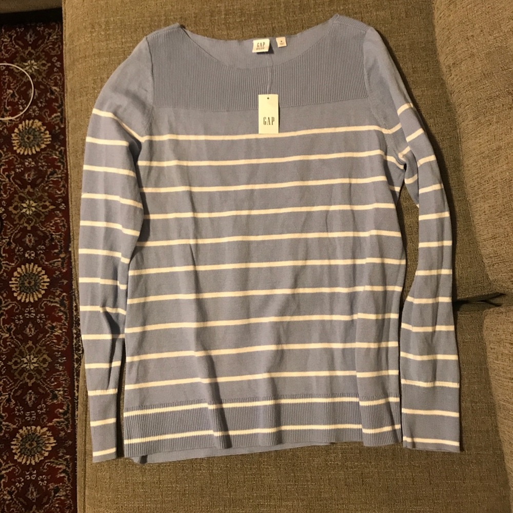 GAP Sweater